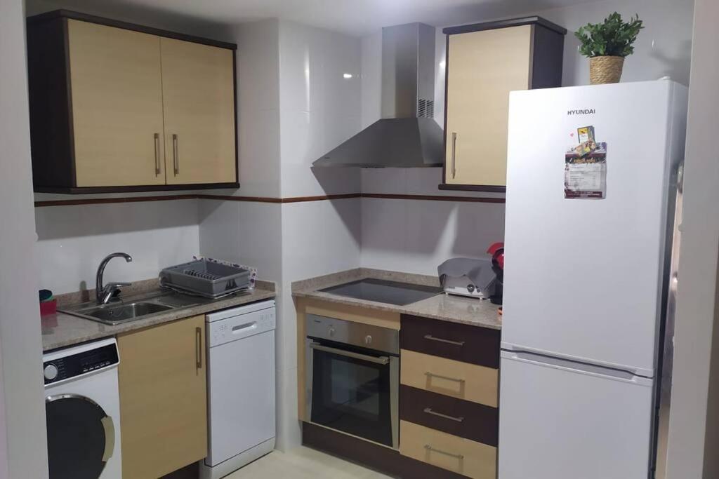 Apartamento Nuevo Con Piscina Y Amplio Balcon Sant Carlos de la Ràpita Esterno foto